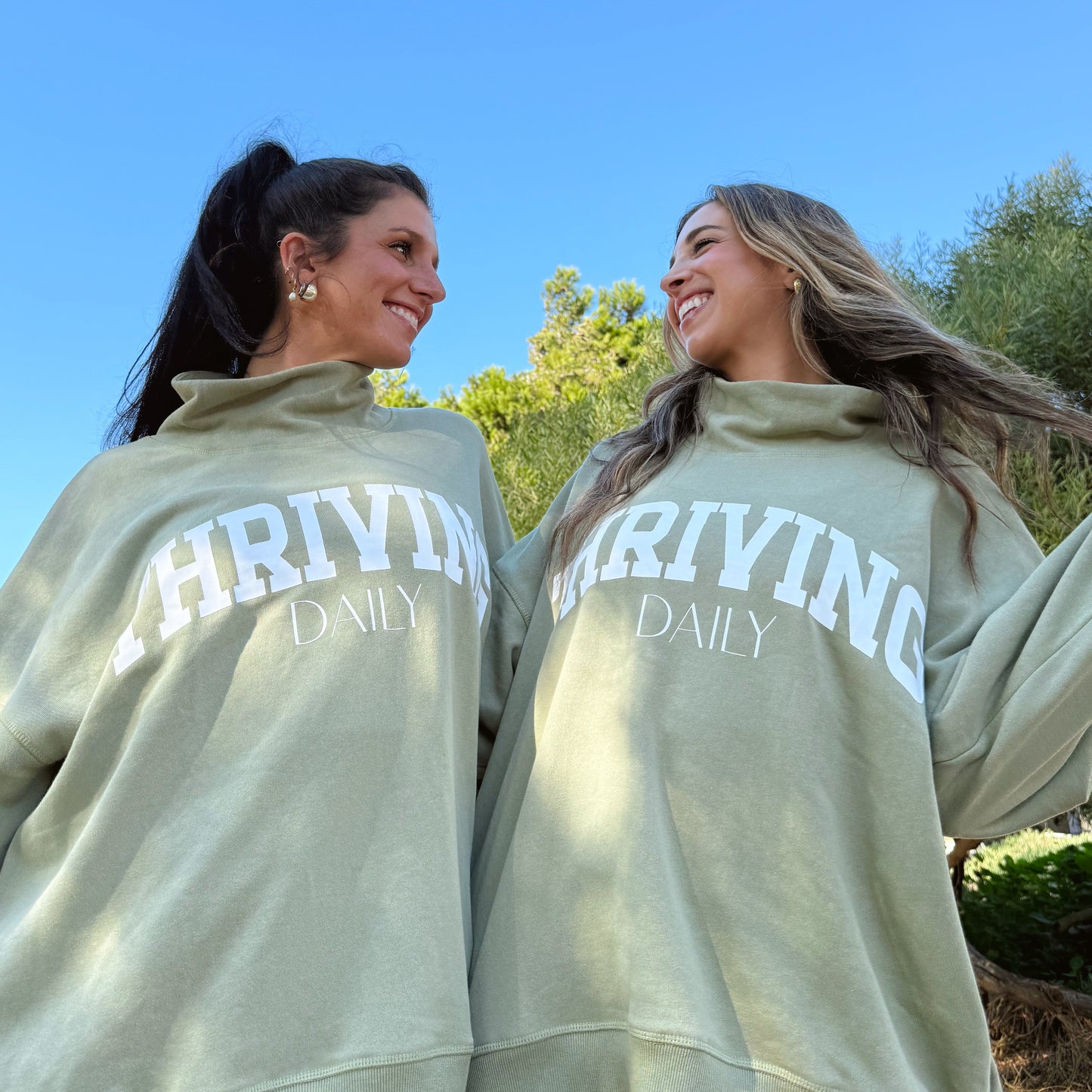 Thriving Daily Mockneck